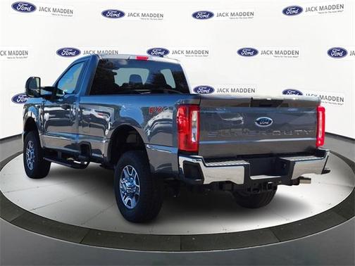 2025 Ford F-350 XLT