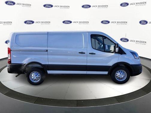 Oxford White 2026 Ford Transit-250 Base