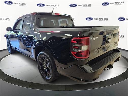 2025 Ford Maverick Lobo Standard