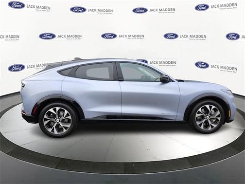 2022 Ford Mustang Mach-E Premium