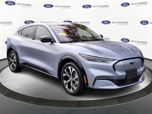 2022 Ford Mustang Mach-E Premium
