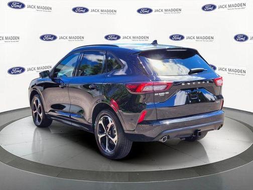 Black Metallic 2023 Ford Escape ST-Line Select