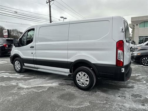 2023 Ford Transit-250 BASE