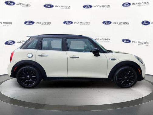 Pepper White 2018 MINI Hardtop Cooper S