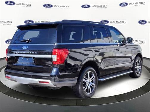 2022 Ford Expedition XLT