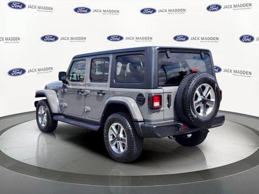 Sting Gray Clearcoat 2021 Jeep Wrangler Unlimited Sahara