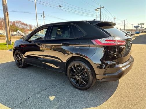 2022 Ford Edge ST LINE