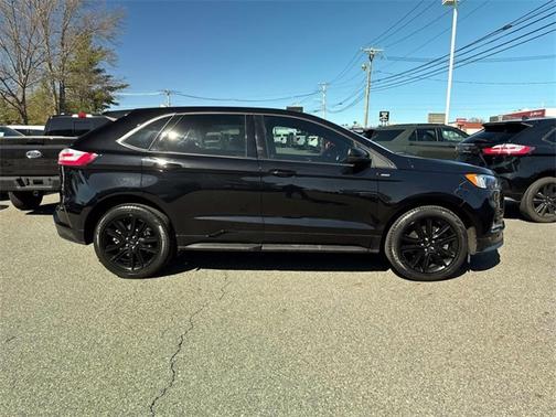 2022 Ford Edge ST LINE
