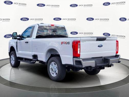 Oxford White 2026 Ford F-350 XLT