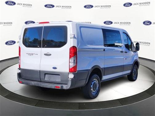 2015 Ford Transit-250 Base
