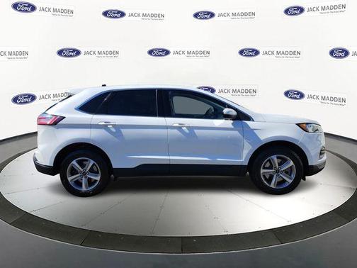 White Metallic 2023 Ford Edge SEL