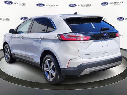 White Metallic 2023 Ford Edge SEL