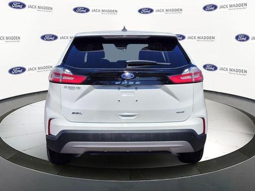White Metallic 2023 Ford Edge SEL