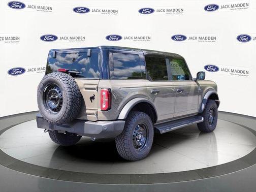 Gray 2026 Ford Bronco Outer Banks