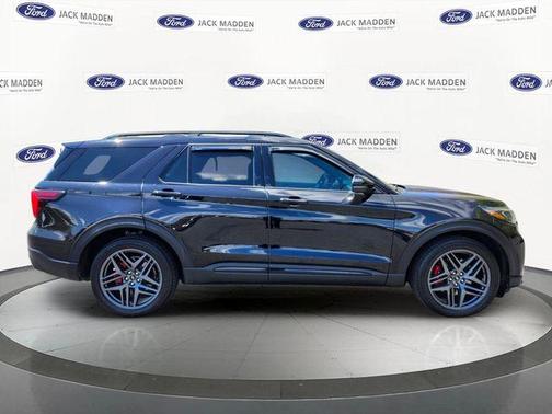 Black Metallic 2025 Ford Explorer ST