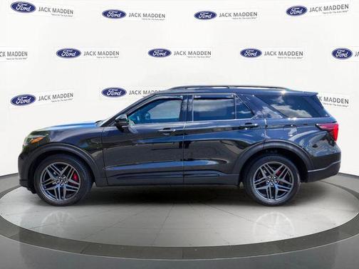 Black Metallic 2025 Ford Explorer ST