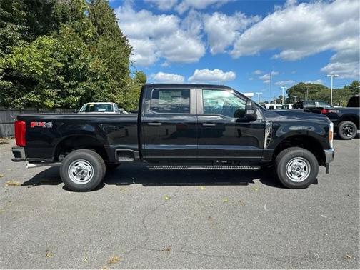 2025 Ford F-250 XL