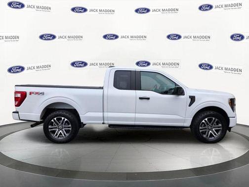 Oxford White 2023 Ford F-150 XL