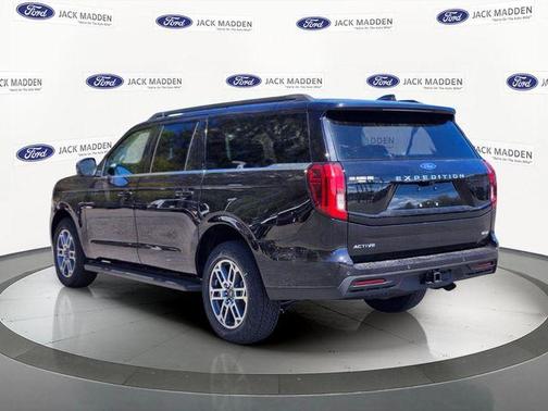 Agate Black Metallic 2026 Ford Expedition Max Active