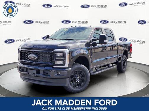 Agate Black Metallic 2026 Ford F-350 XLT