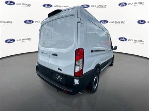 2025 Ford Transit-250 148 WB Medium Roof Cargo