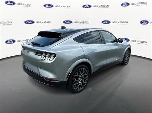 2021 Ford Mustang Mach-E GT
