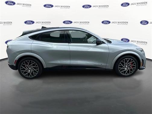2021 Ford Mustang Mach-E GT