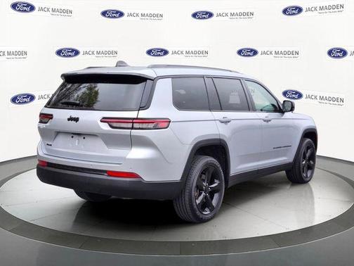 Silver Zynith 2023 Jeep Grand Cherokee L Laredo
