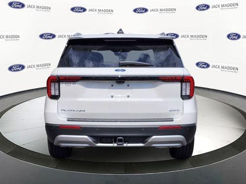 Star White 2026 Ford Explorer Platinum