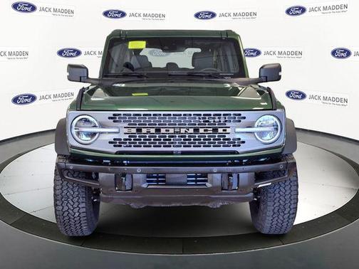 Eruption Green Metallic 2025 Ford Bronco Badlands