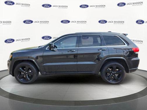 Brilliant Black Crystal Pearlcoat 2015 Jeep Grand Cherokee Altitude
