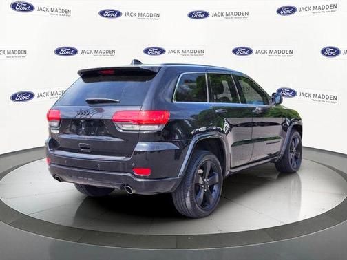 Brilliant Black Crystal Pearlcoat 2015 Jeep Grand Cherokee Altitude