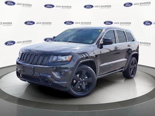 Brilliant Black Crystal Pearlcoat 2015 Jeep Grand Cherokee Altitude