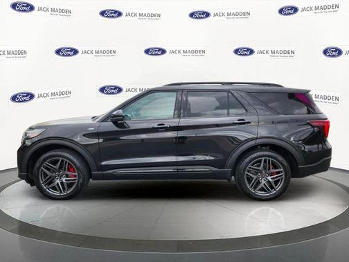 Black Metallic 2025 Ford Explorer ST-Line