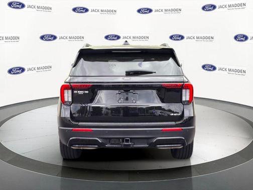 Black Metallic 2025 Ford Explorer ST-Line