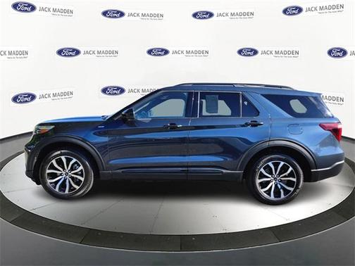 2022 Ford Explorer ST-Line