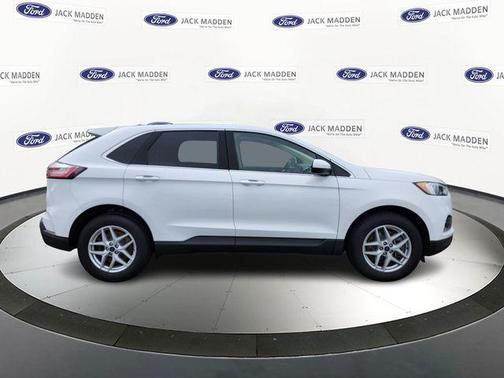 Oxford White 2022 Ford Edge SEL