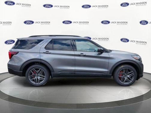 Gray Metallic 2026 Ford Explorer ST-Line