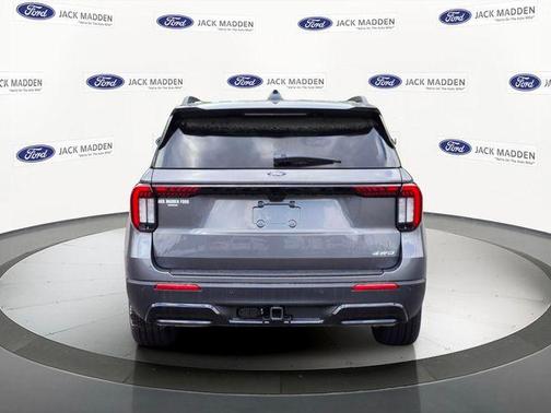 Gray Metallic 2026 Ford Explorer ST-Line