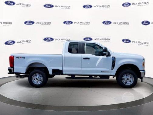 Oxford White 2026 Ford F-250 XL