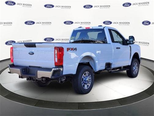 2025 Ford F-250 XLT
