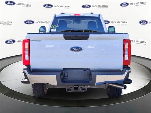 2025 Ford F-250 XLT