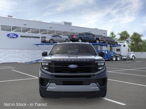 Agate Black Metallic 2026 Ford Expedition Platinum