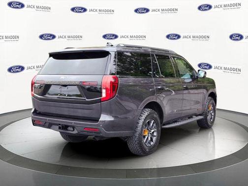 Dark Matter Gray Metallic 2026 Ford Expedition Tremor