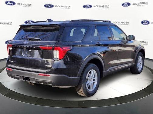 Agate Black Metallic 2026 Ford Explorer Active