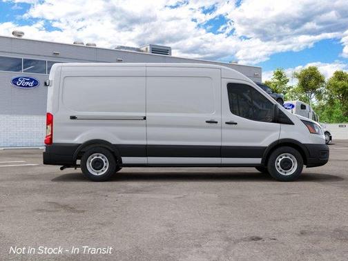 Oxford White 2027 Ford Transit-250 Base