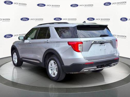 Silver Metallic 2023 Ford Explorer XLT