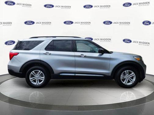 Silver Metallic 2023 Ford Explorer XLT