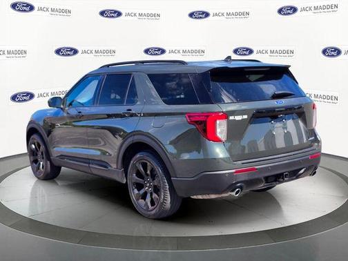 Green Metallic 2023 Ford Explorer ST-Line