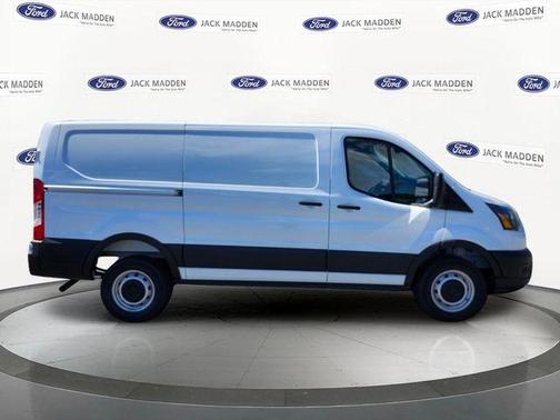 Oxford White 2026 Ford Transit-250 Base